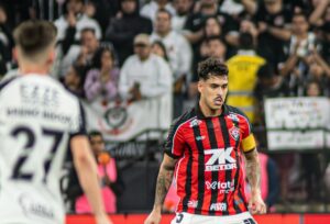 Vitória x Corinthians: Saiba como assistir ao vivo a partida