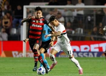 São Paulo e Flamengo fazem duelo equilibrado e ficam no 2 a 2 pelo Brasileirão
