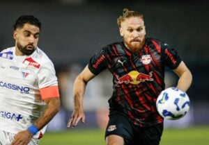 Santos fica mais pressionado com vitória do Fortaleza