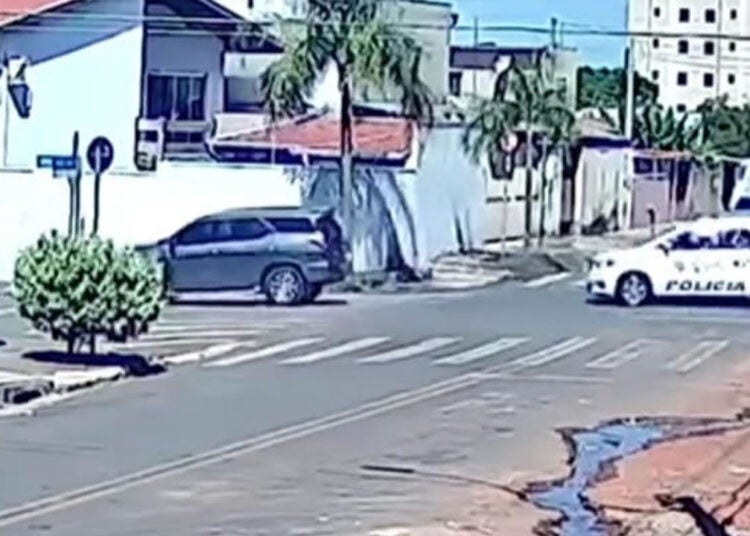 Furto, perseguição e queda em desfiladeiro termina em prisão em Hortolândia