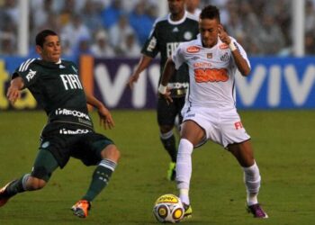 Reedição após mais de uma década: Neymar retorna a um Santos x Palmeiras de Campeonato Brasileiro