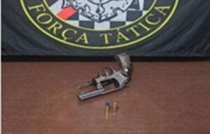 Dois homens são presos por tentativa de homicídio no Jardim Amanda