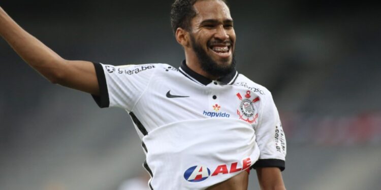 Corinthians tem que pagar R$ 1 milhão a atacante da Série B