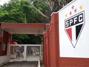 Dívida do São Paulo cai para R$ 913 milhões; clube depende de novas vendas para fechar no azul