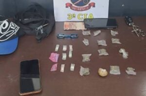 Homem é preso por tráfico de drogas no Jardim do Braz