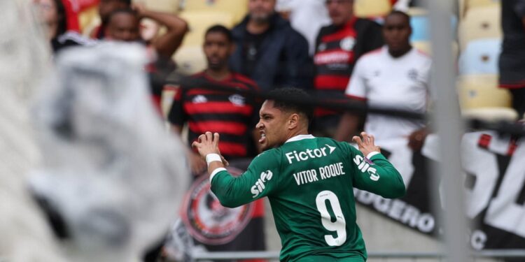 vitor roque - Palmeiras