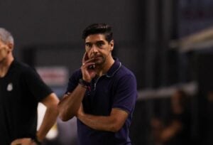 Abel Ferreira fica no Palmeiras em 2026