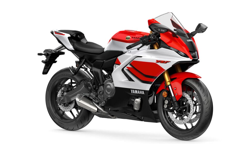 Yamaha R7 2026
