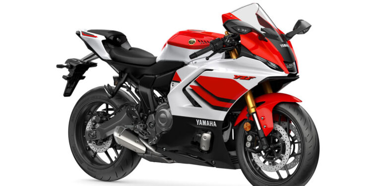 Yamaha R7 2026