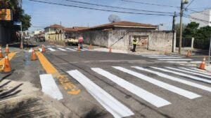 Remanso Campineiro e Pq. Belle Ville têm sinalização de trânsito renovada