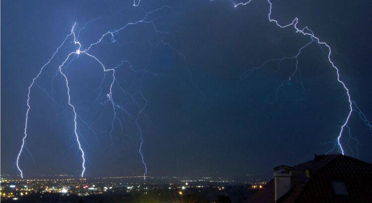 alerta para tempestades