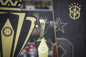 Corinthians x Flamengo: Como assistir ao vivo e horário