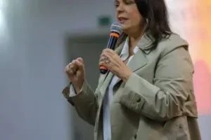 Mara Casares se pronuncia após áudios