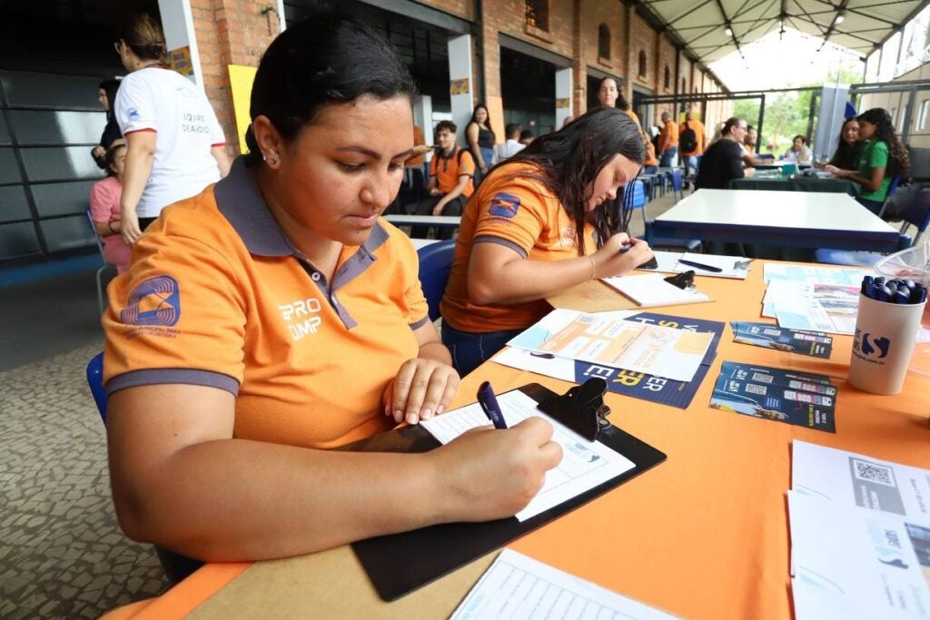 cursos técnicos gratuitos