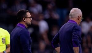 Dorival admite dificuldade, mas exalta time: “Mudamos a postura”