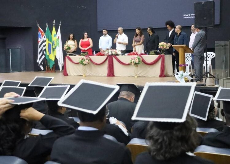 formatura de cursos profissionalizantes