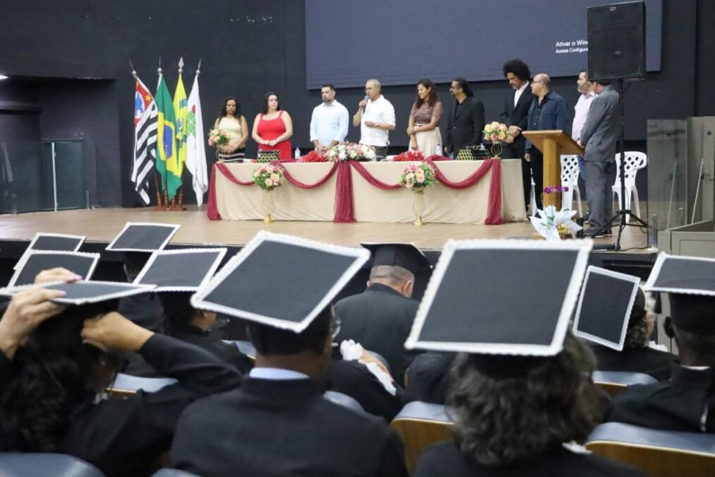 formatura de cursos profissionalizantes