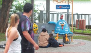 Galinha Pintadinha no Taquaral, em Campinas