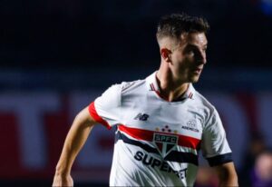 São Paulo troca 1 por 2 com o River Plate