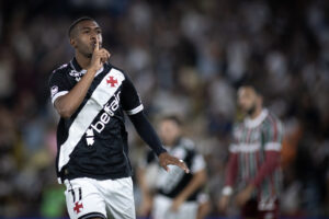 Quanto o Vasco ganhou vendendo Rayan?