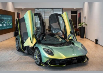 Aston Martin Valhalla