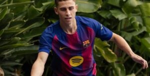 Barcelona renova com jogador de R$ 3 bilhões