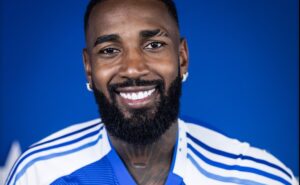 Gerson é o 7º jogador que mais movimentou dinheiro na história do futebol brasileiro