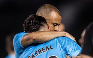 Santos sofre empate frustrante para o Guarani no último lance