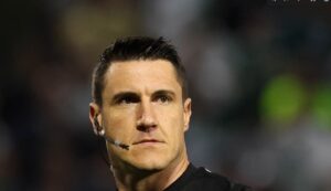 Corinthians x Flamengo: CBF define árbitro