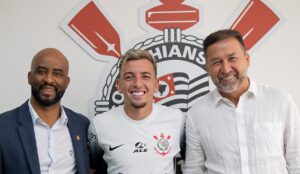 Corinthians empresta jovem volante para time da Série B