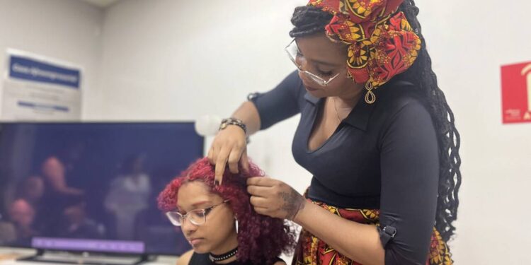 curso gratuito de Tranças Afro