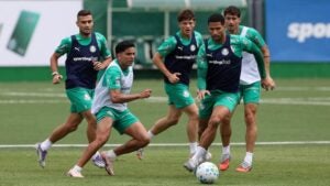 Confira a escalação do Palmeiras para enfrentar o Inter