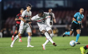 Arboleda de volta? Rui Costa nega