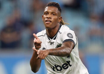 Palmeiras busca contratação de Danilo