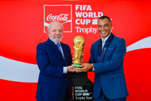 Lula diz que Brasil será hexacampeão em 2026 e “cutuca” Neymar