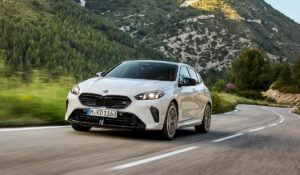 Lançamento do novo BMW M135 xDrive neste sábado