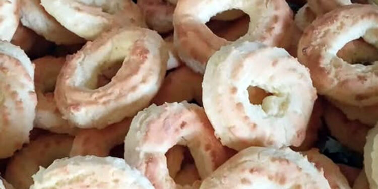 Bolacha de coco ralado