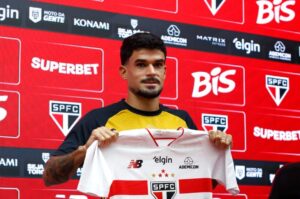 Cauly é apresentado e diz que “não pensou duas vezes”