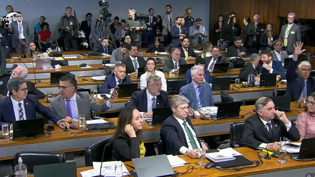 CPMI do INSS aprova quebra de sigilo de Lulinha e convoca André Moura