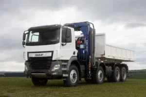 DAF entrega CF Mineração 8×4 customizado para operação de ouro no Suriname