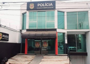 Ataque a faca em Sumaré deixa mulher e criança gravemente feridas dentro de residência