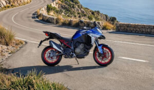 Ducati lança programa inédito que permite personalizar moto direto da fábrica