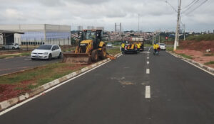 Avenida importante terá interdição temporária para conclusão de reparo em erosão
