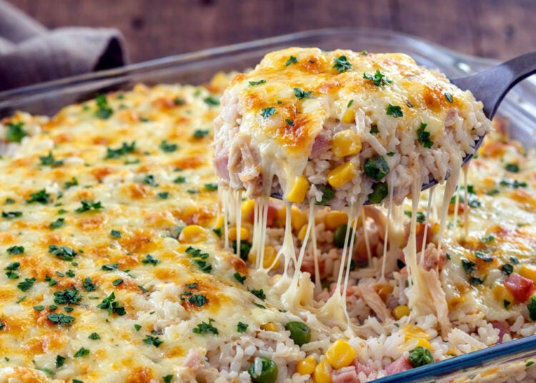 Arroz de forno com frango cremoso