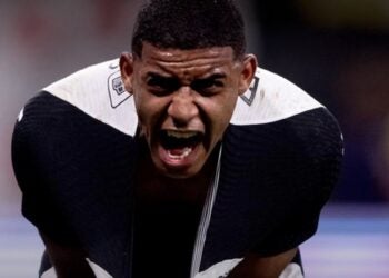 Corinthians vence Capivariano e fica perto da classificação