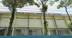 Após denúncias, Estado entrega carteiras e cadeiras a escola de Hortolândia