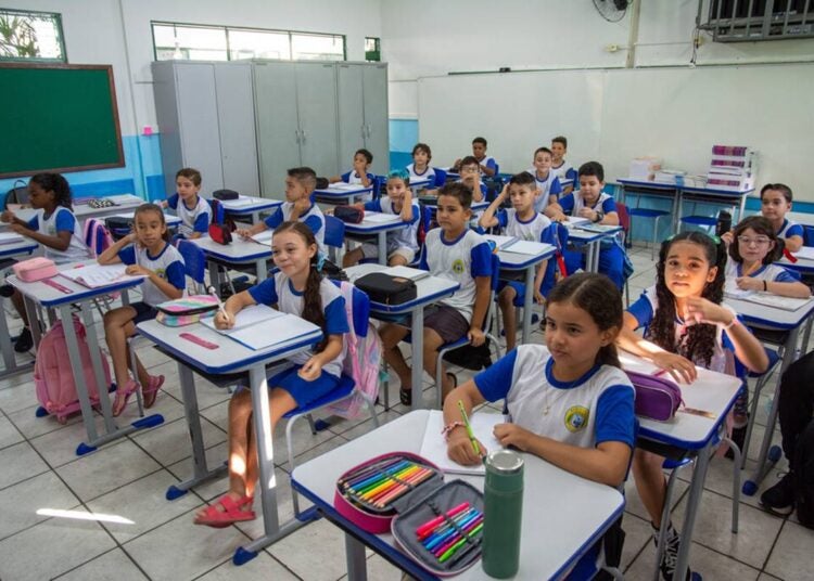 kits de material escolar