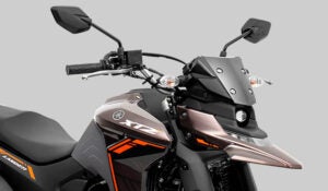 Preço do farol da Yamaha Lander 2025 chama atenção e peça chega a R$ 3.599