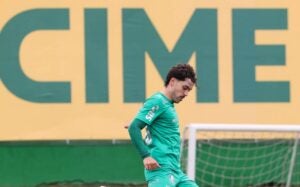 Jogador do Palmeiras se naturaliza paraguaio