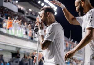 Neymar ficou de fora de 11 clássicos desde que voltou ao Santos